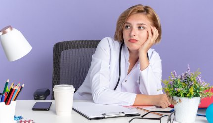Почему пациенты не возвращаются и как это изменить: практический подход для оптик и клиник
